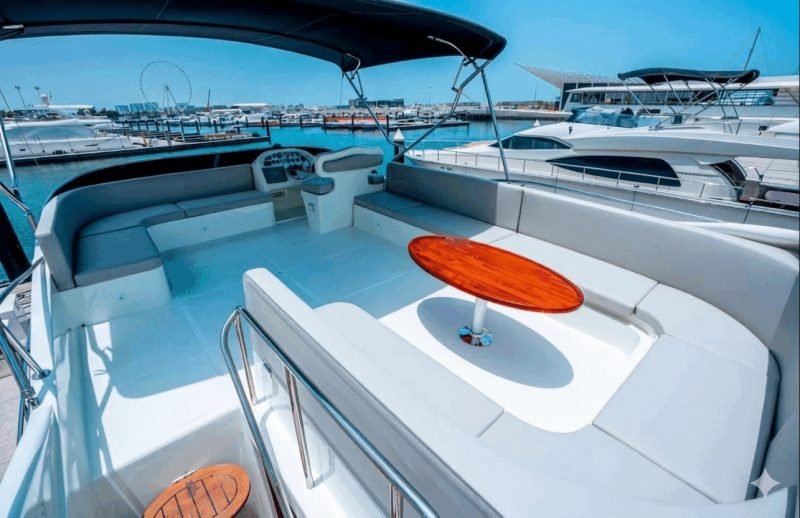 70 Feet Luxury Yacht – photo 7