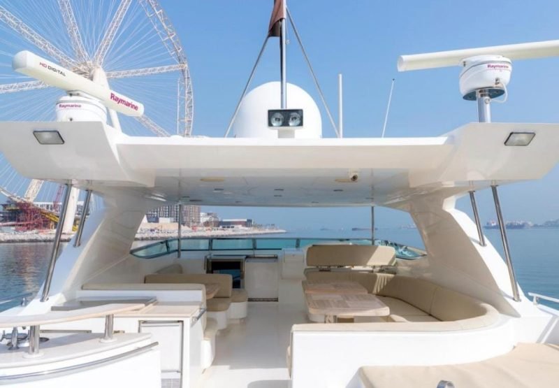 101 Feet Luxury Yacht – photo 5