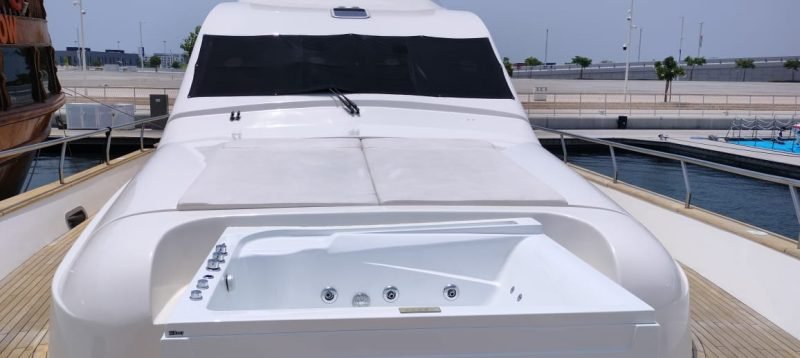 Big 100 Ft Yacht Aed 1199 / 54 Guest – photo 4