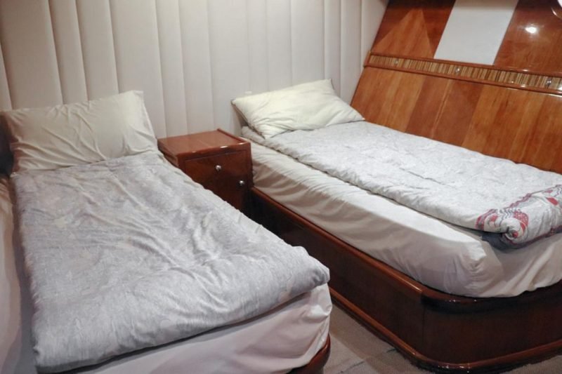 Big 100 Ft Yacht Aed 1199 / 54 Guest – photo 9