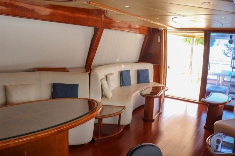 Big 100 Ft Yacht Aed 1199 / 54 Guest – photo 11