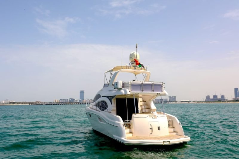 50 FT Luxury Yacht Aed 550 Hour only – photo 8